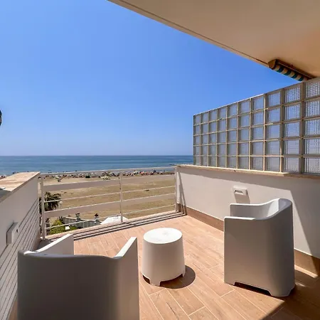 Luxury شقة نيتّونو