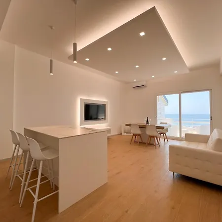 Luxury شقة نيتّونو